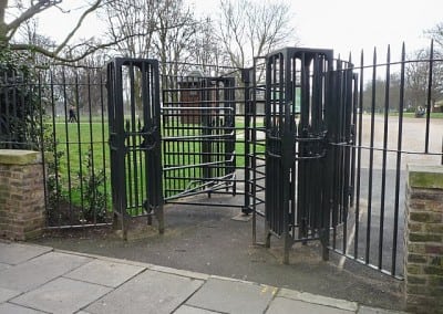 bespoke iron turnstile kensington gardens 04
