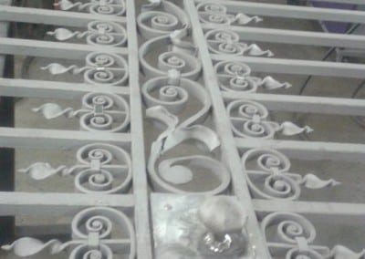 cast iron gate restoration victory sports ground southend 010