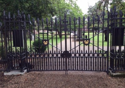 cast iron gate survey national maritime museum greenwich london 051