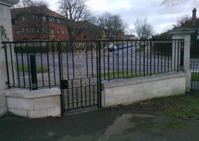 restoration of wrought iron metal gates and railings chalkwell park southend on sea 05
