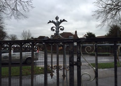 wrought iron gate restoration chalkwell park gates southend on sea 07