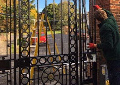 Park Gate Repairs Arnos Park London 35