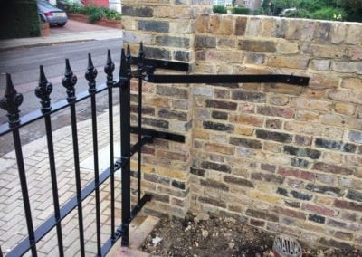 Repair of Gate Leaf and Small Railing Section Barnet Herts EN5 2