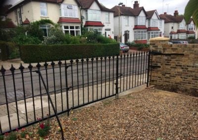 Repair of Gate Leaf and Small Railing Section Barnet Herts EN5 4