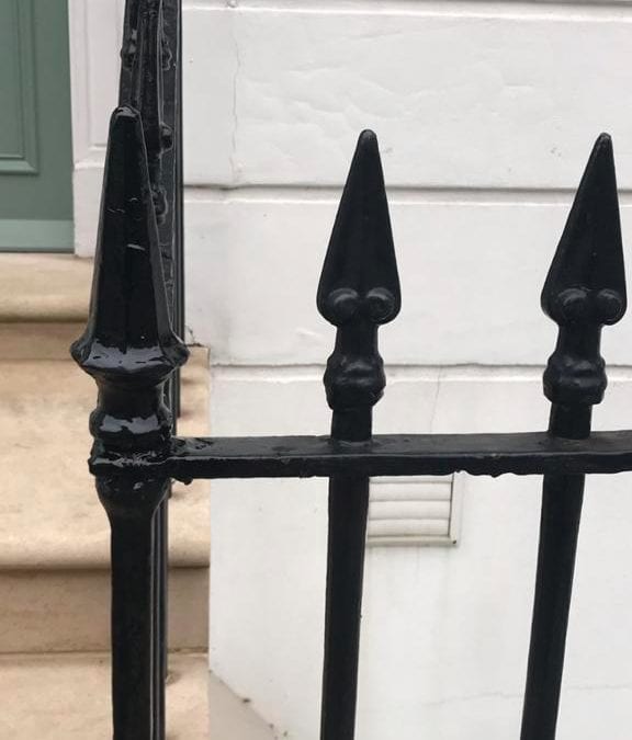 Re-securing Finial, Chelsea, London SW3