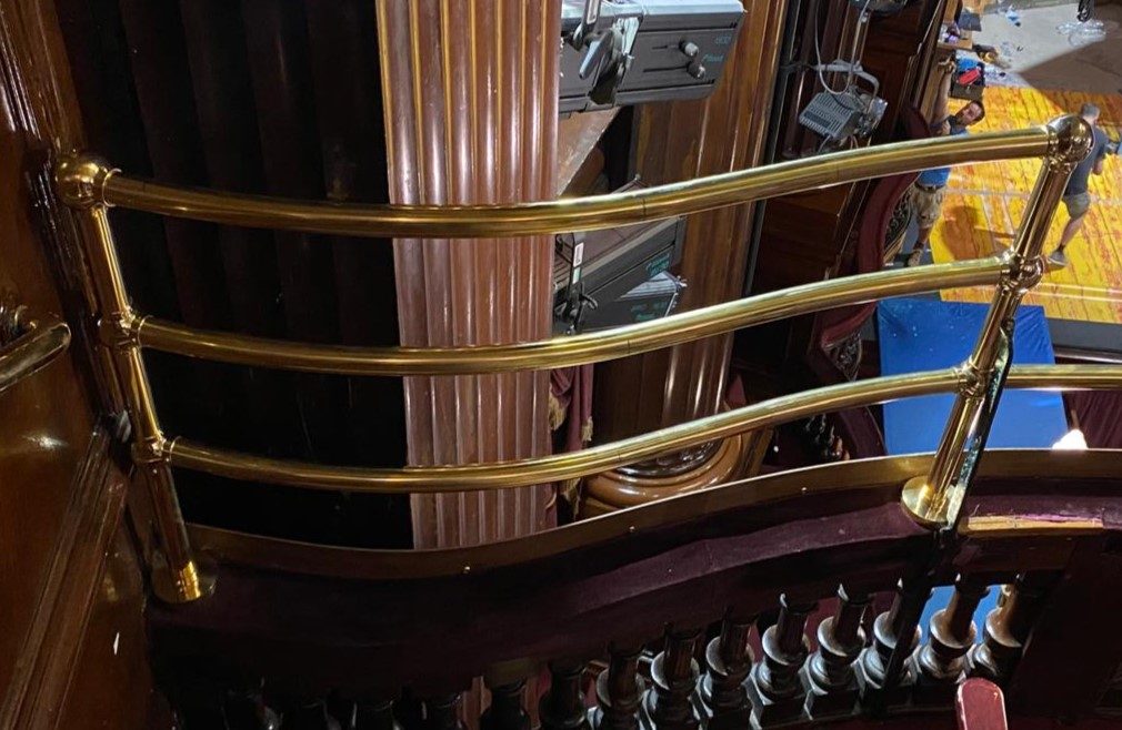 New Brass Handrails, St. Martin's Theatre, London — photo 3